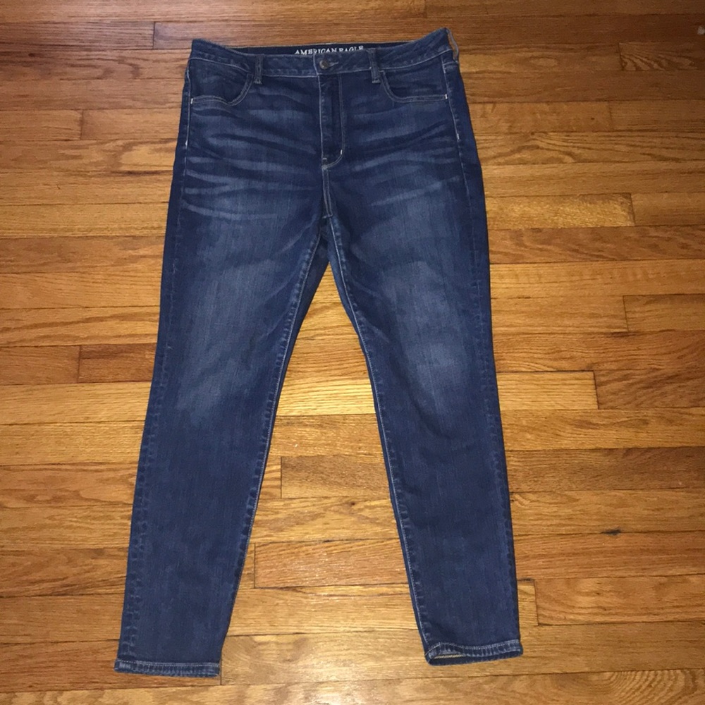 AMERICAN EAGLE SUPER HIGH RISE JEGGING